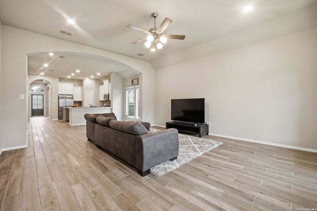 8447 Flint Cove, San Antonio, TX 78254