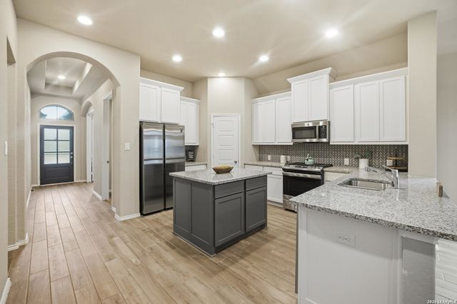 8447 Flint Cove, San Antonio, TX 78254