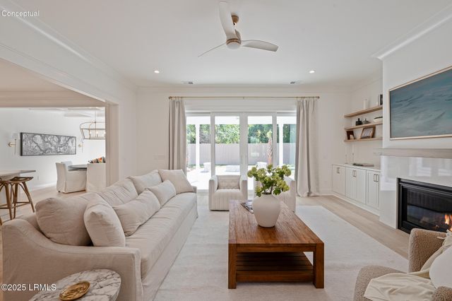 61 Tuscarora Avenue, Beaufort, SC 29907