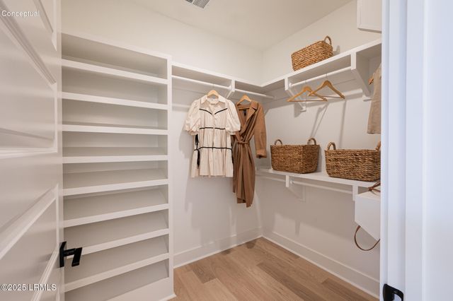 61 Tuscarora Avenue, Beaufort, SC 29907