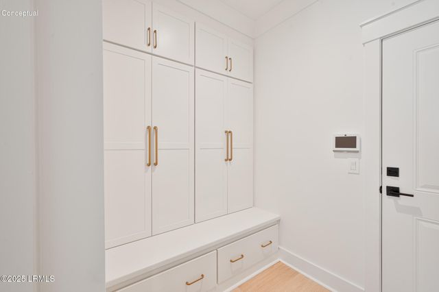 61 Tuscarora Avenue, Beaufort, SC 29907