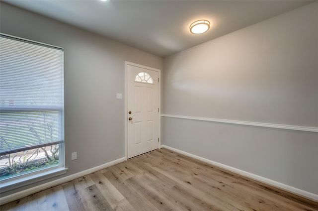 5451 Loch Lomond Drive, Houston, TX 77096