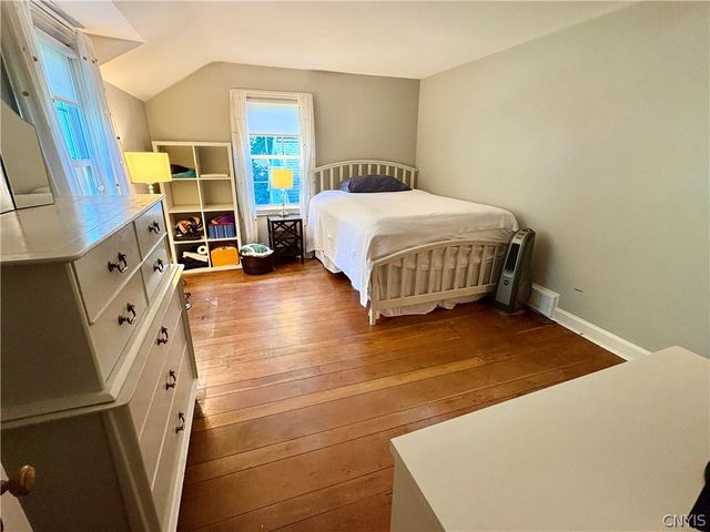 5225 Leverett Lane, Dewitt, NY 13066