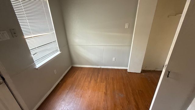 1907 Nolen Court, Arlington, TX 76012