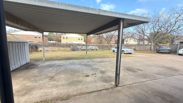 1907 Nolen Court, Arlington, TX 76012