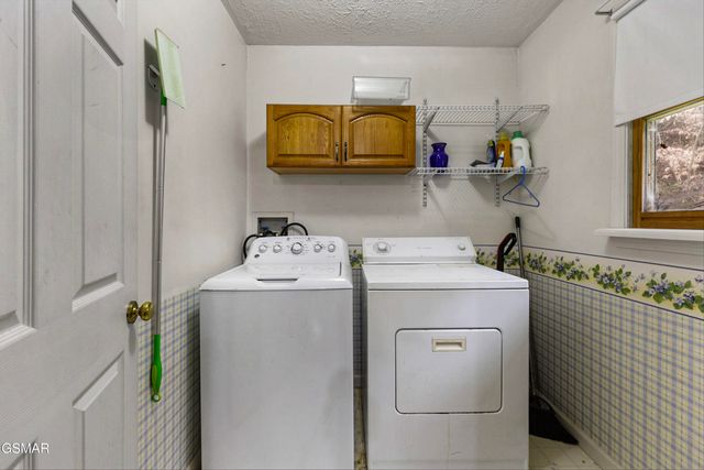 1223 Powder Springs Road, Sevierville, TN 37876