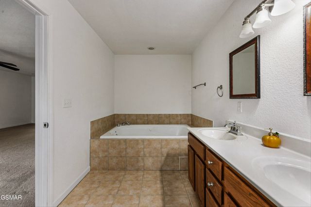 1223 Powder Springs Road, Sevierville, TN 37876