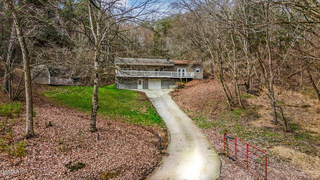 1223 Powder Springs Road, Sevierville, TN 37876