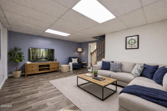 1223 Powder Springs Road, Sevierville, TN 37876