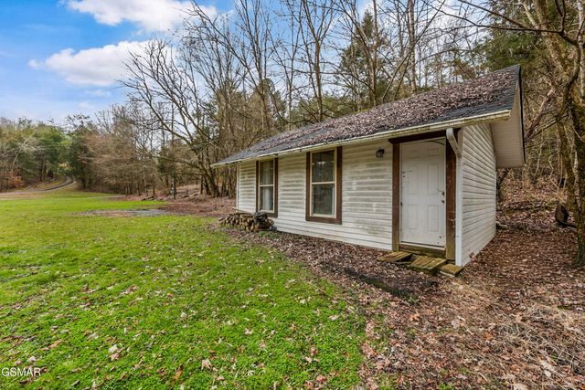 1223 Powder Springs Road, Sevierville, TN 37876