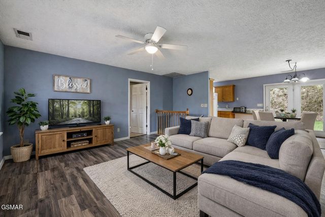 1223 Powder Springs Road, Sevierville, TN 37876