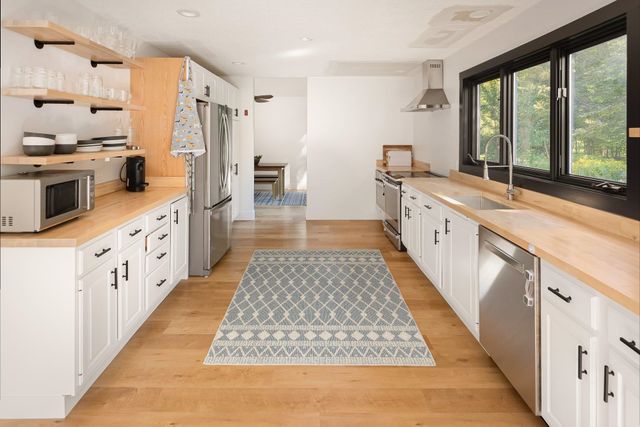 139 Allan Ridge Road, Morristown, VT 05661