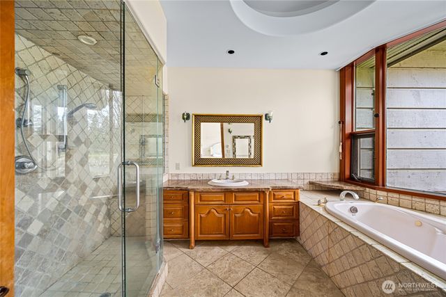 5435 Quail Run, Blaine, WA 98230