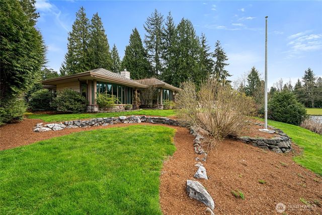 5435 Quail Run, Blaine, WA 98230