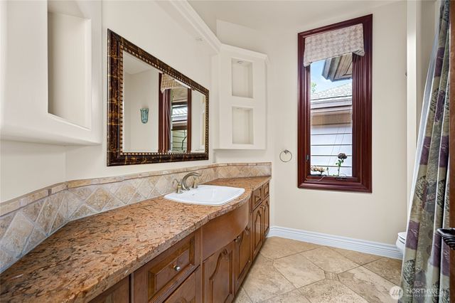 5435 Quail Run, Blaine, WA 98230