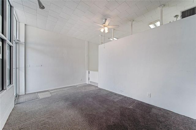 1900 E Oakland Park Boulevard, Fort Lauderdale, FL 33306