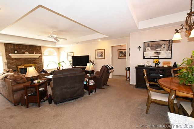 96446 S 4545 Road, Vian, OK 74962