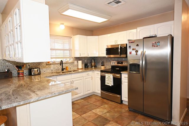 96446 S 4545 Road, Vian, OK 74962