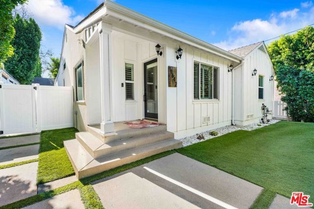 11642 Acama Street, Studio City (los Angeles), CA 91604