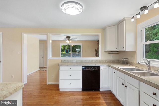 1919 RIDGE RD, New Market, VA 22844