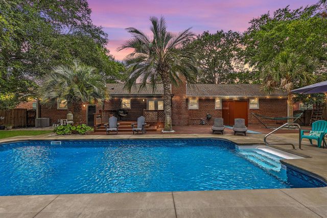 1320 Coleridge Street, Charleston, SC 29407