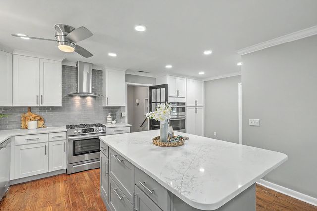 1320 Coleridge Street, Charleston, SC 29407