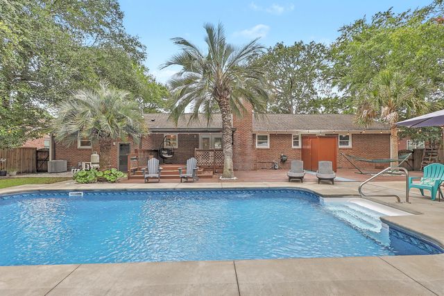1320 Coleridge Street, Charleston, SC 29407