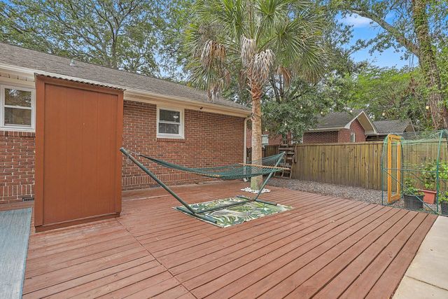 1320 Coleridge Street, Charleston, SC 29407