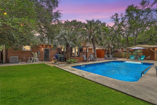 1320 Coleridge Street, Charleston, SC 29407