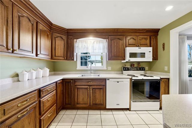 80 Meadow Run, Hamburg, NY 14075