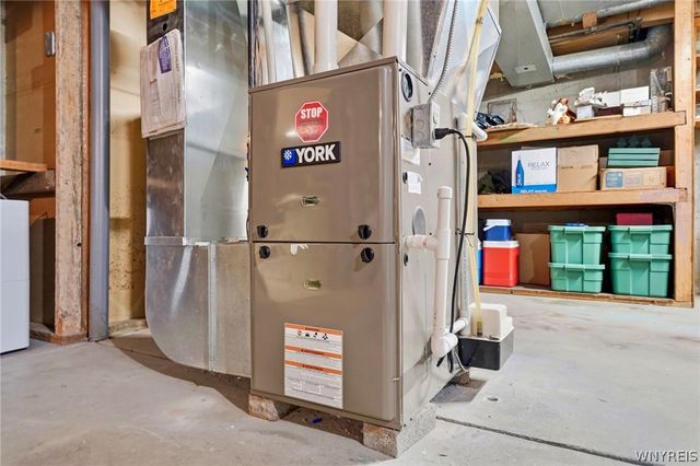 80 Meadow Run, Hamburg, NY 14075