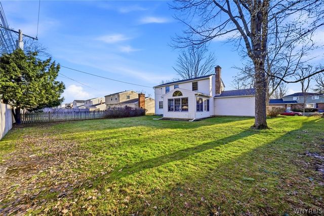 80 Meadow Run, Hamburg, NY 14075