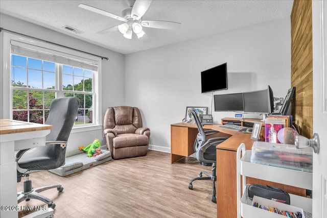 8704 Pinkerton Drive, Wilmington, NC 28411