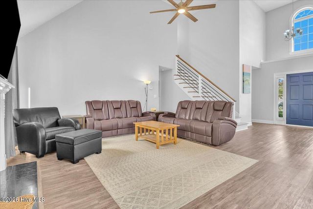 8704 Pinkerton Drive, Wilmington, NC 28411