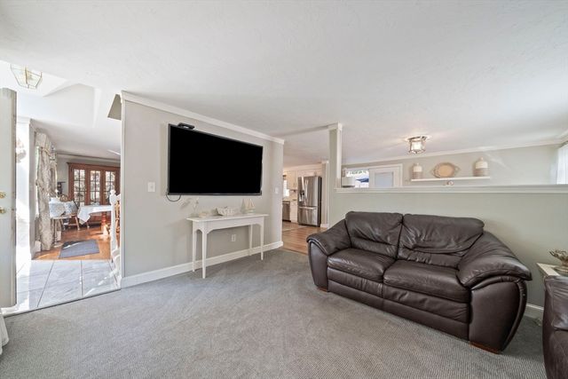 35 Saw Mill Dr, Plymouth, MA 02360