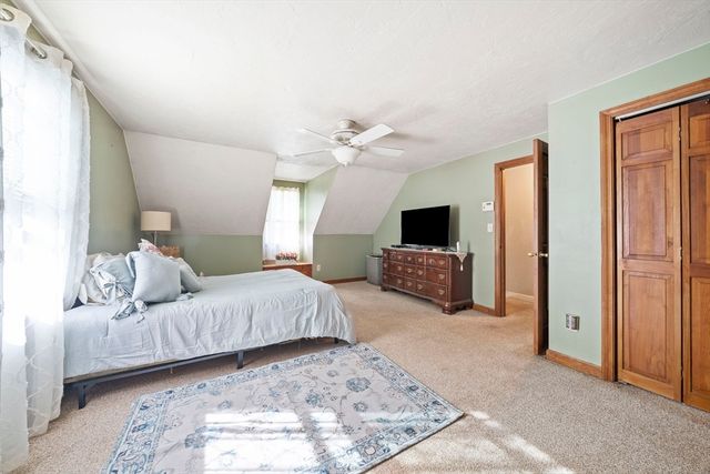 35 Saw Mill Dr, Plymouth, MA 02360