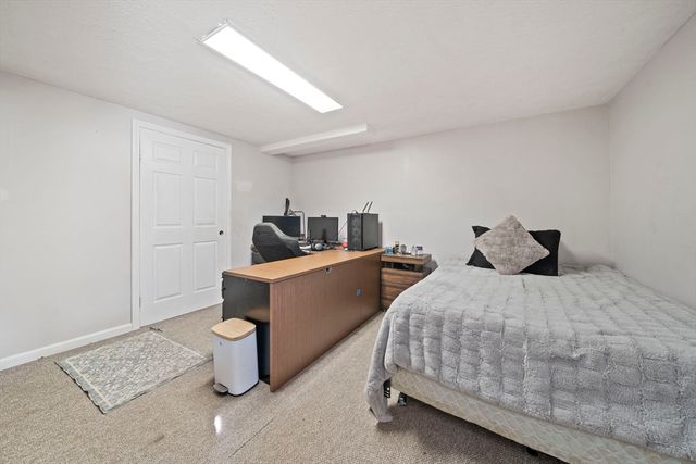 35 Saw Mill Dr, Plymouth, MA 02360