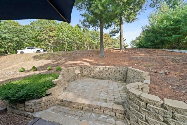 35 Saw Mill Dr, Plymouth, MA 02360