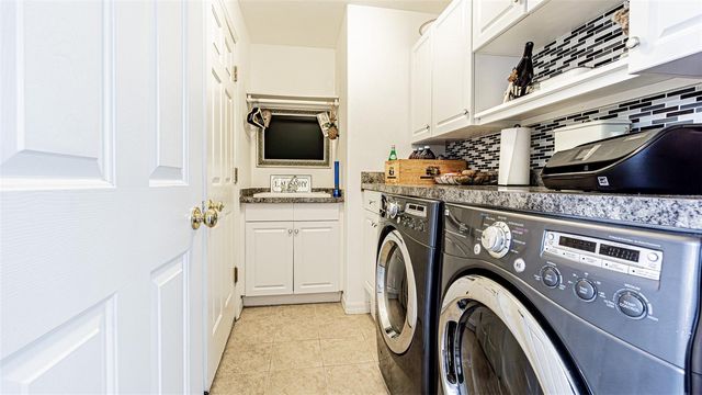 29407 SNAP HOOK DRIVE, San Antonio, FL 33576