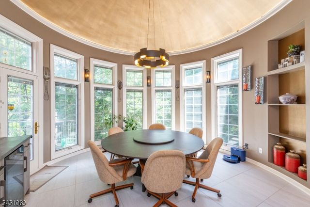 18 Nathan Dr, Montville Twp., NJ 07082