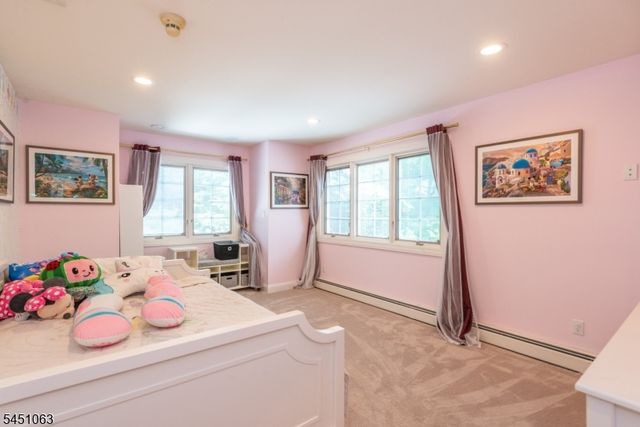 18 Nathan Dr, Montville Twp., NJ 07082