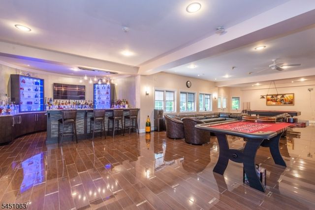 18 Nathan Dr, Montville Twp., NJ 07082