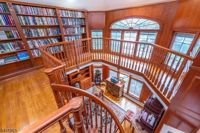 18 Nathan Dr, Montville Twp., NJ 07082
