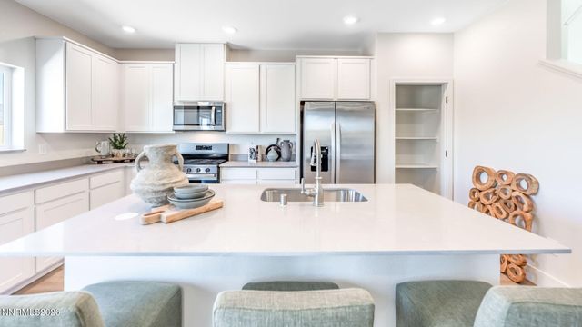 709 Alouette Circle, Dayton, NV 89403