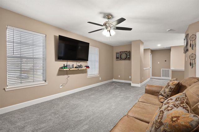 1917 Endeavor Court, Seabrook, TX 77586