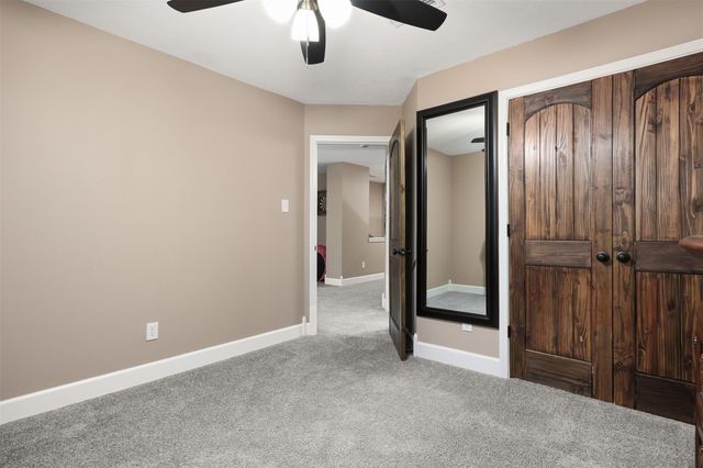 1917 Endeavor Court, Seabrook, TX 77586