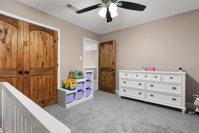 1917 Endeavor Court, Seabrook, TX 77586