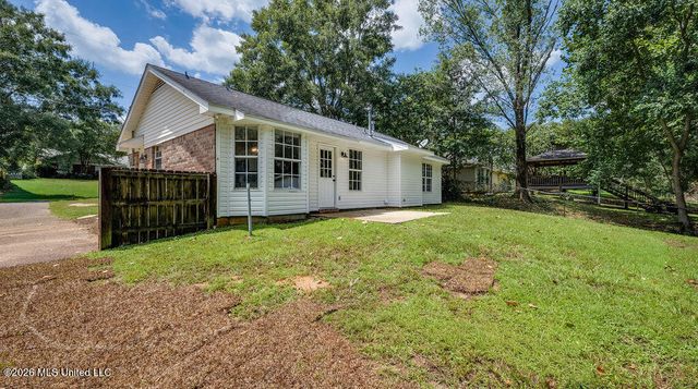 3019 Scarlet Oak Drive, Mobile, AL 36608