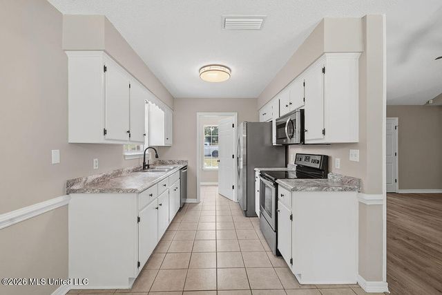 3019 Scarlet Oak Drive, Mobile, AL 36608