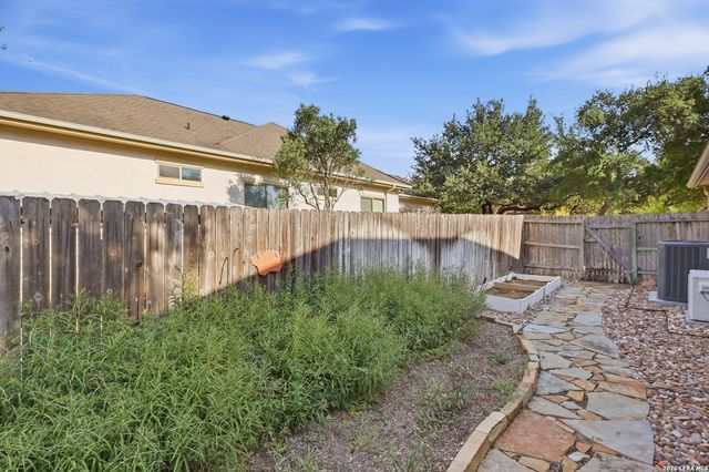 18426 Emerald Forest Dr., San Antonio, TX 78259